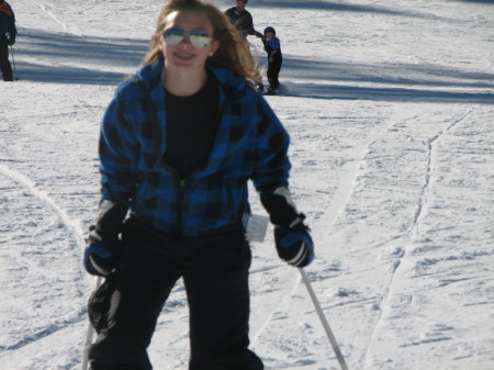 Mika skiing at Badger Pass