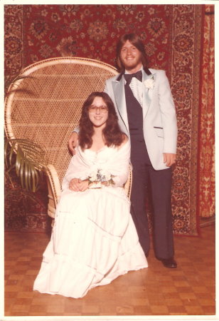 1979 Karen and Michael at the Senior Prom