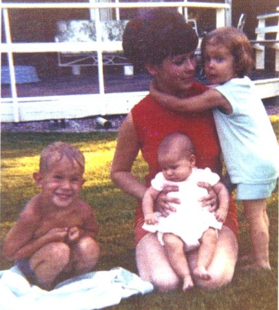 Joan and children - 1971