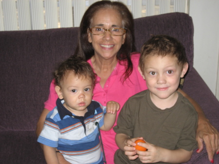 mothers day 2009 dylan, mimi, kaden