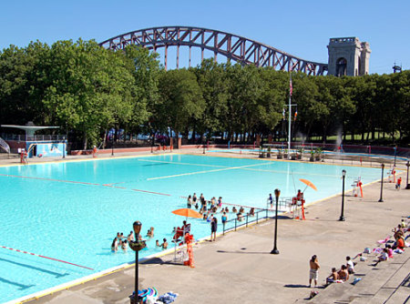 Astoria Pool