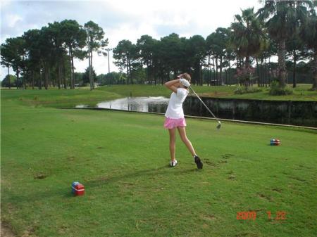 TRISTA ON THE TEE