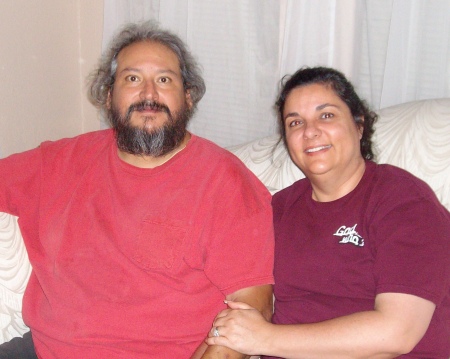 Lynda Loya-Serna and husband Steve '08
