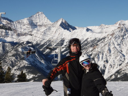 David and Barbara skiing.