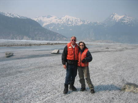 Terry & Len - Mead Glacier