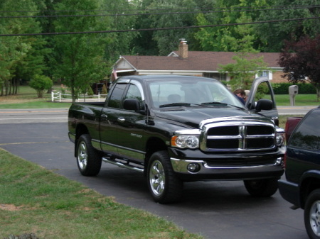 DODGE RAM