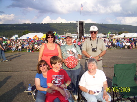 Balloon Fest 9/2009 with clan