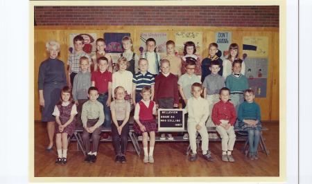 Mrs. Collins 2nd Grade Class 66-67