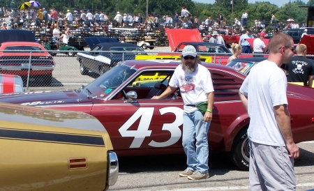 Staging lanes at the 2007 Mopar Nationals