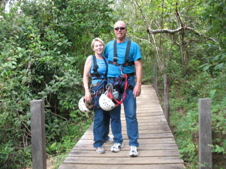 Dec2009 costa rica canopy zip lining