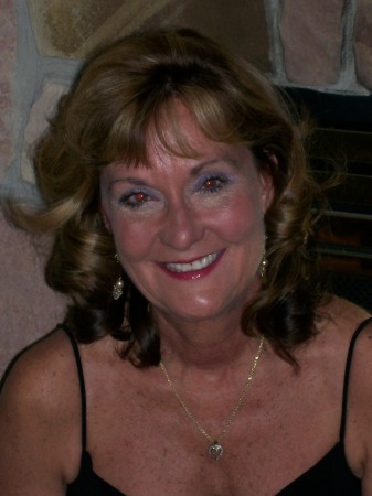 Debbie Hiers's Classmates® Profile Photo