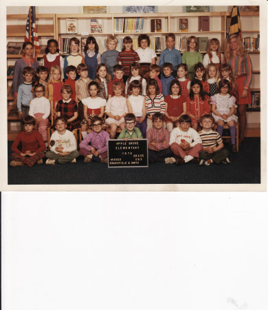 Apple Grove Elementary 1972