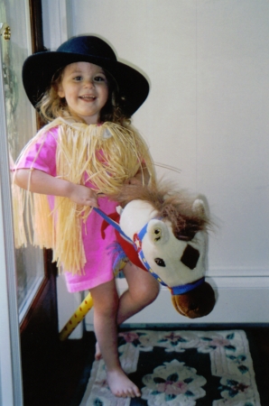 Peyton loves her horsey
