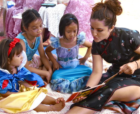 Story Hour at the Farmers' Market