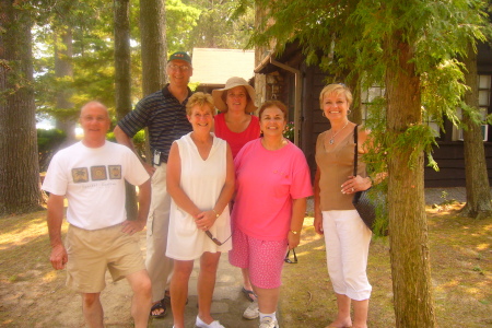 Frank, Phil, Debbie, Maureen, Tina, & Joanie