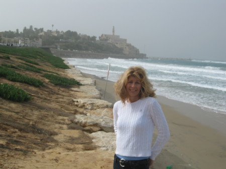 Kelley in Jaffa, Israel December 2009