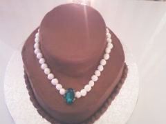 Jewels by Park Lane Cake bust