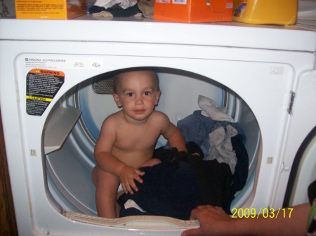 This is how to get a baby real clean lol