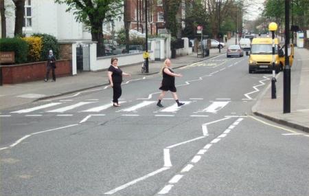 Lurinda on Abbey Road