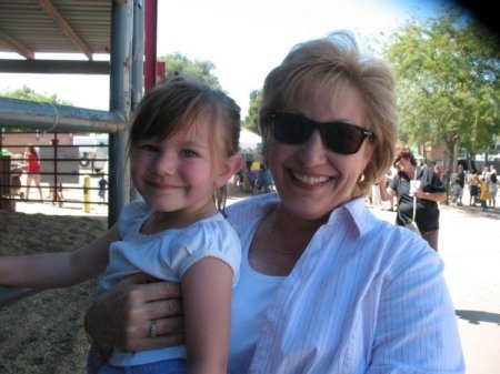 Lexi & Grammie at the fair 2009