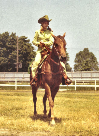 1971 Showing my horse, Desie
