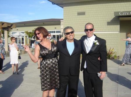 Me, Pop (Earl), The Groom Thad