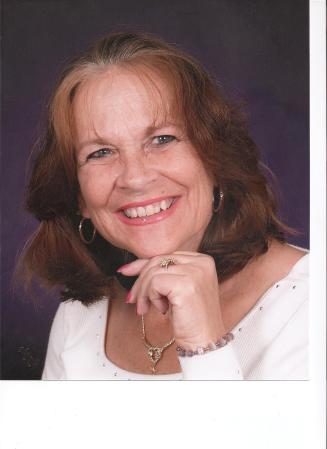 Cheryl Giles's Classmates® Profile Photo