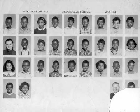 Mrs Houston 5th Grade Class May 1960
