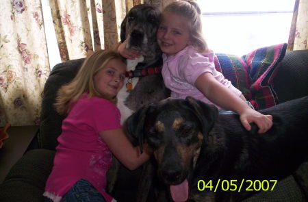 MY 2 NIECES AND MY 2 DOGS