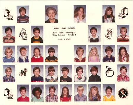 1st grade class pic