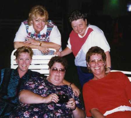 Patty~Vicky~Cheryl~Byrine~Cindy_1995