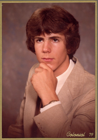 Steve school photo1979