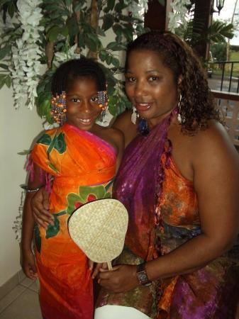 gail and grandaughter in somoa