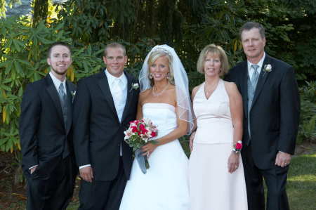 Famil pic at Lindsay's wedding