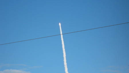 16 Nov 09 Launch 006