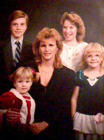Julie & Family 1991