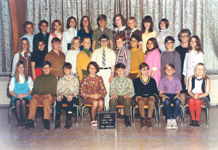 Grade 6 1970 with Mrs. Anderson