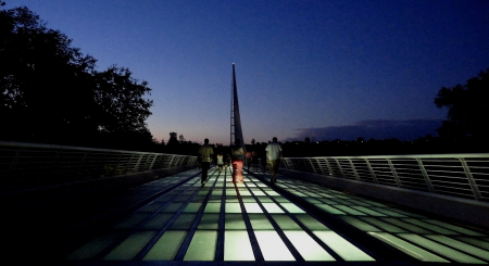 Sundial Bridge