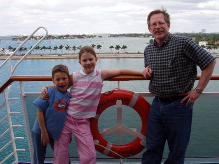 Tori, Nick and Trey 2004