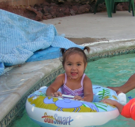 Amanda in pool