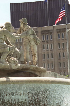 The war memorial in downtown Indianapolis.