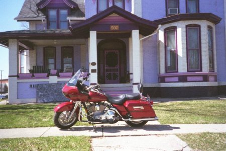 06 ROAD GLIDE WITH 130 YO PURPLE HOME