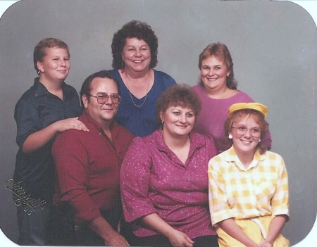 1985 FAMILY PIC