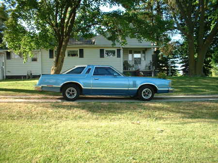 78' Thunderbird