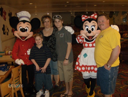 The Fam, Disney X-mas 2006