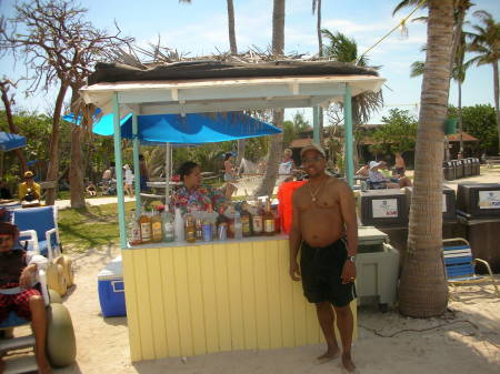 JOE IN BAHAMAS 2006