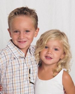 Kelly 2yr & Justin 4yr pics