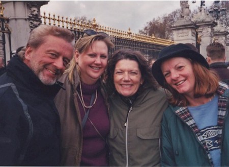 Shellie (red hair) and Friends Buckingham Palace