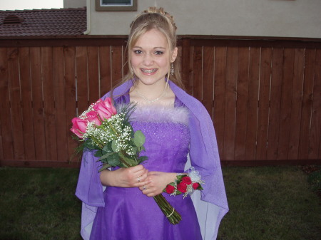 Ashley-Prom in May 2006