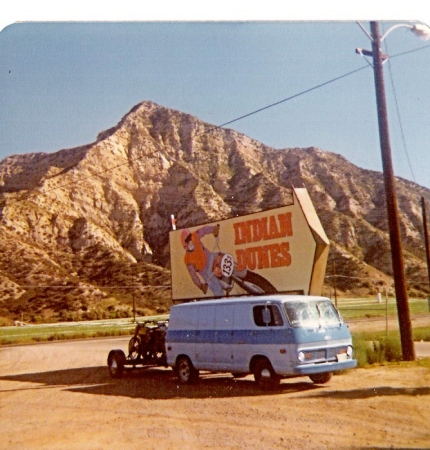 70s style - Van at Indian Dunes MX - 1977